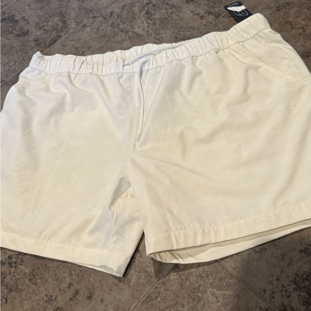 🍟Men’s Cream swim Shorts